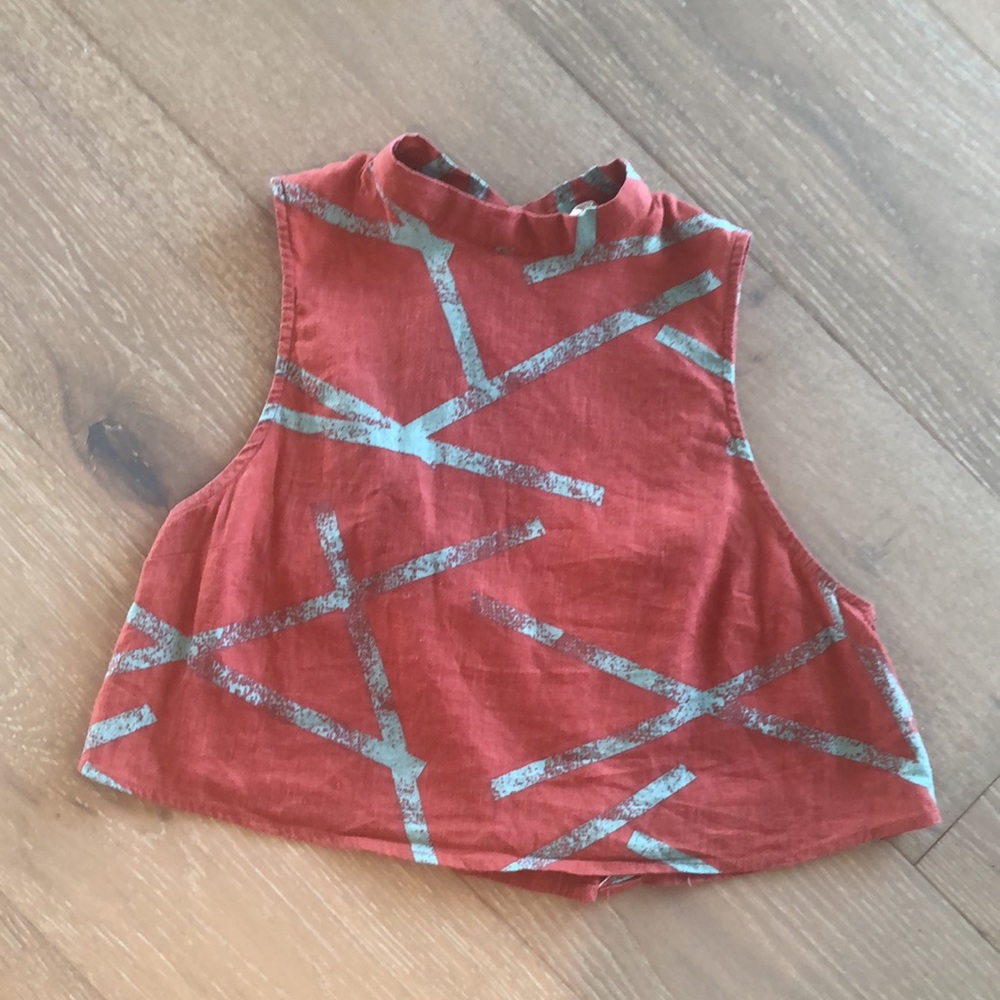 Great summer top.